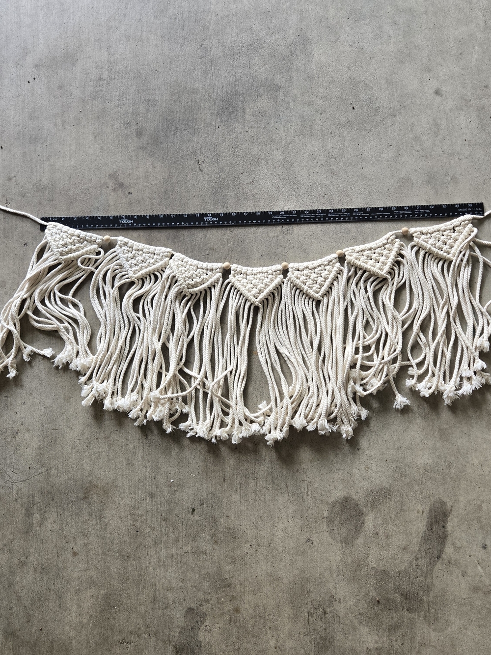 Macramé Fringe Wall Garland in Cream